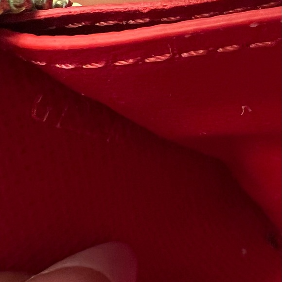 Louis Vuitton Wallet - Picture 5 of 5